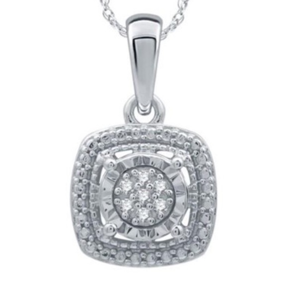 Cushion Cut Natural Diamond Necklace - Picture 1 of 4